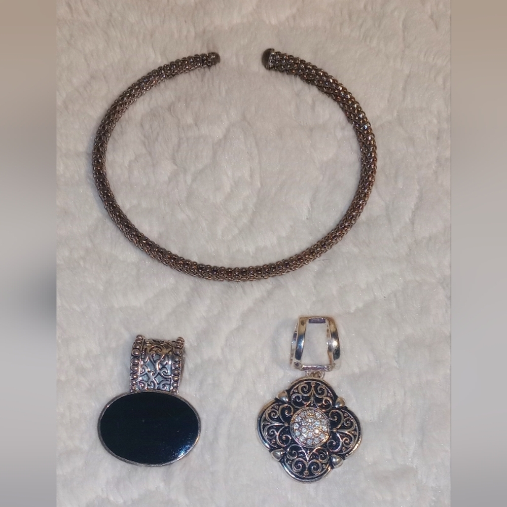 Vintage Silver-Tone Necklace w/ 2 Interchangeable Pendants | Unbranded